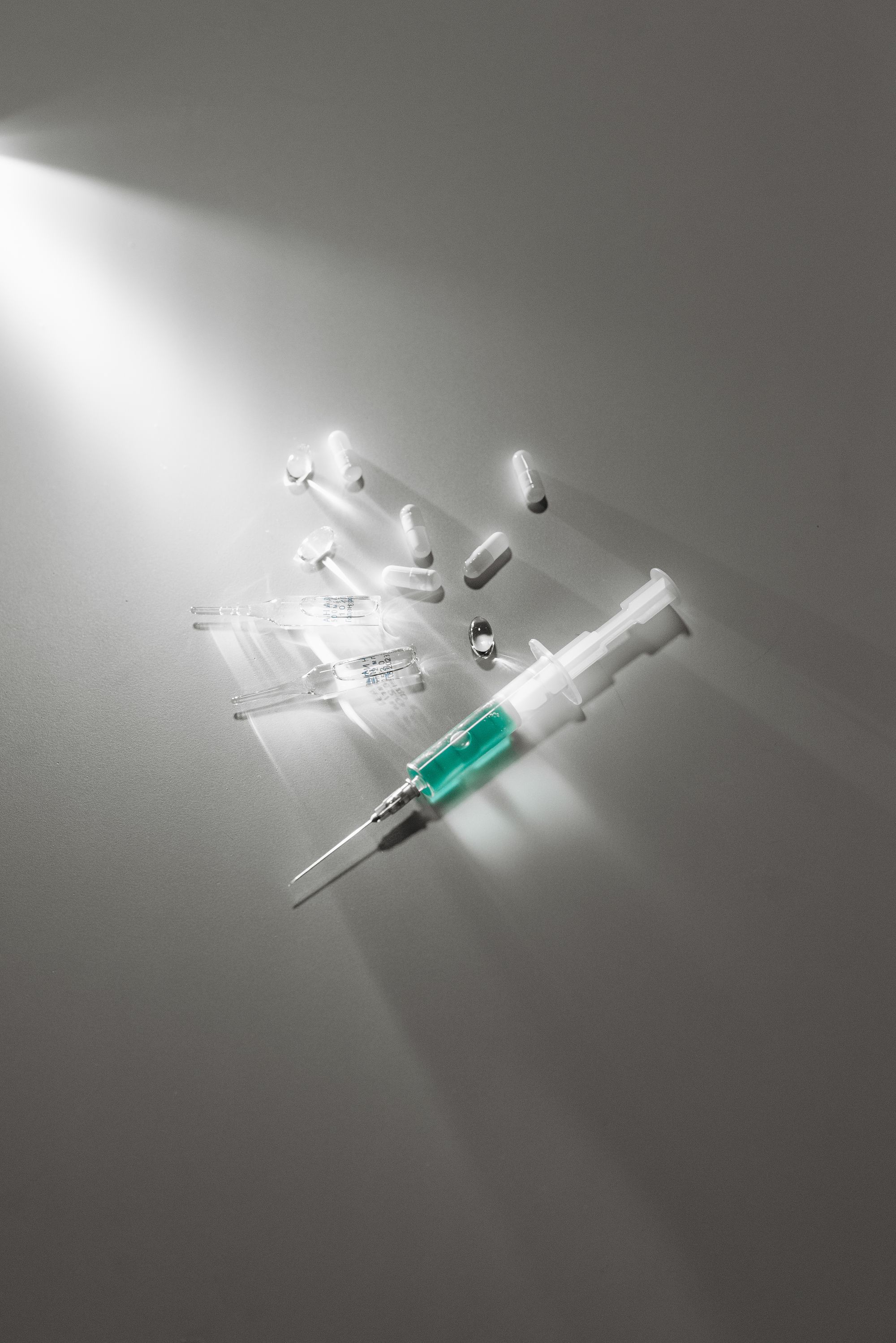 HEALTH & LIFE SCIENCES